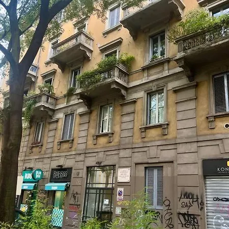 Cosy Penthouse Centro * Milan