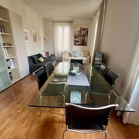 Cosy Penthouse Centro